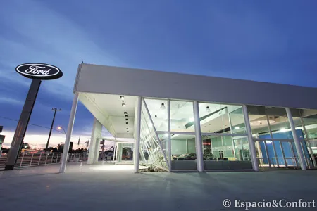 Un complejo en equilibrio