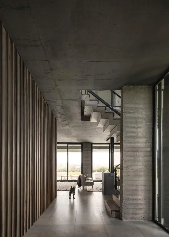 Simpleza en armonía con el paisaje