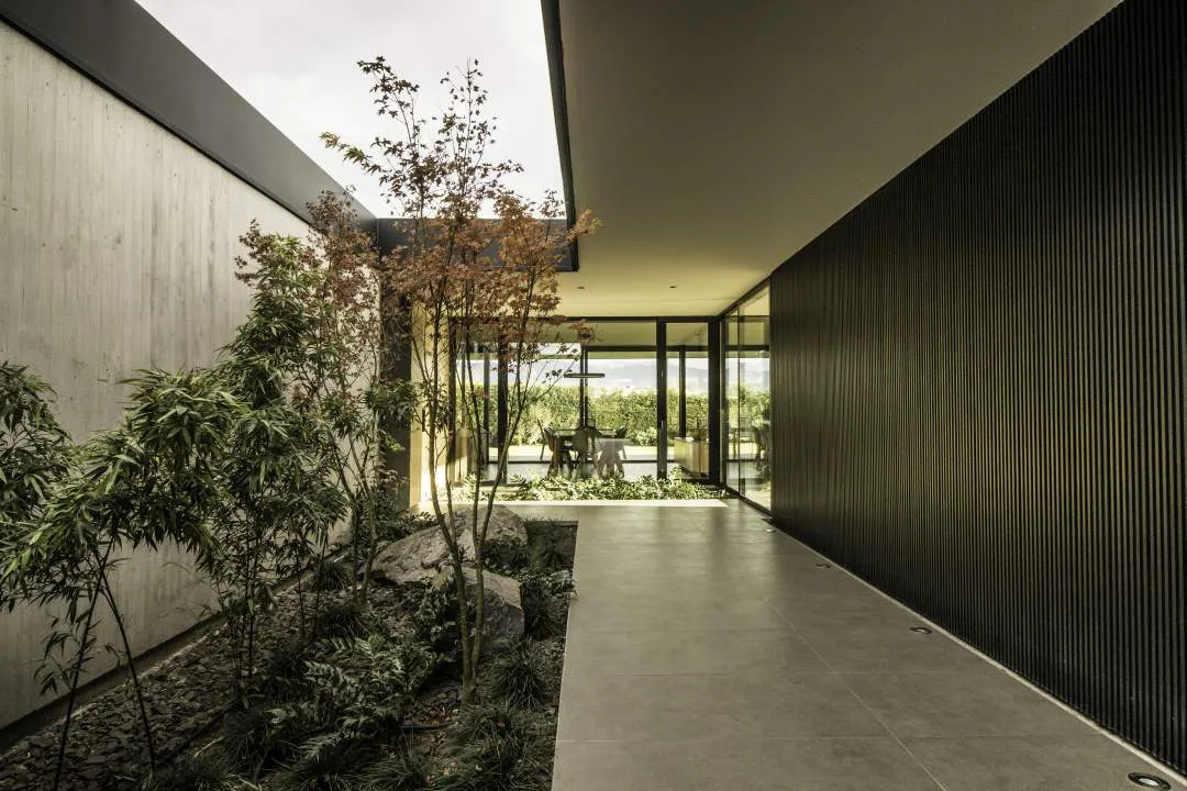 LL House_14