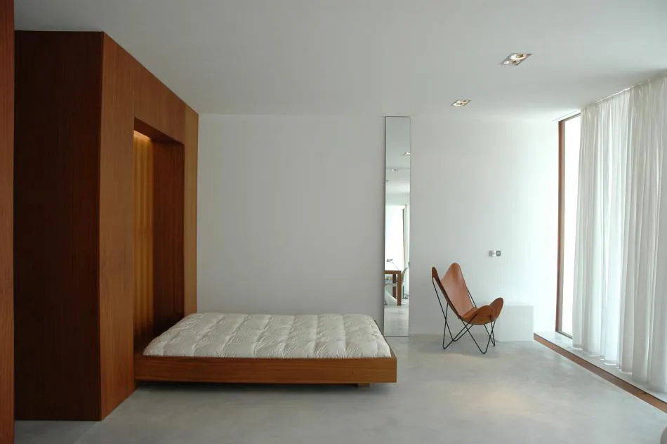 Lo mínimo, lo máximo