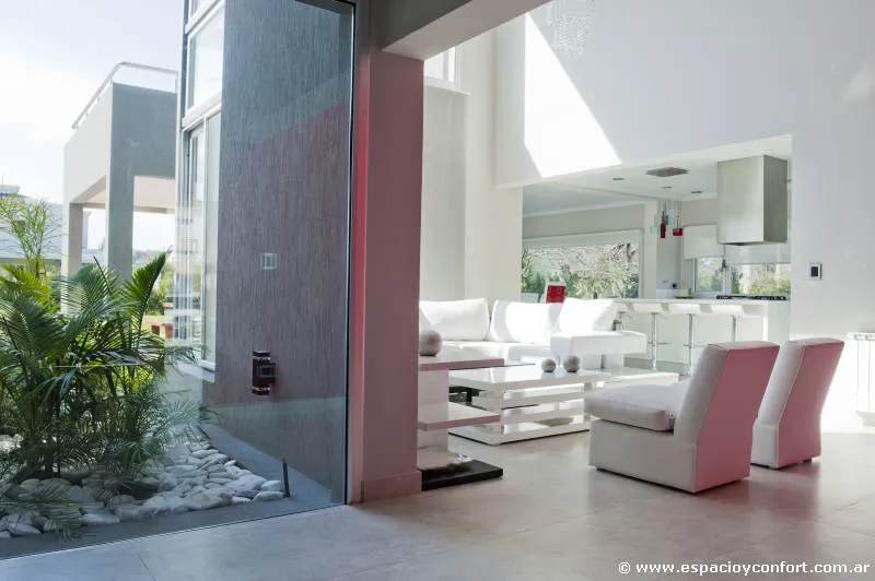 Detrás de lo simple