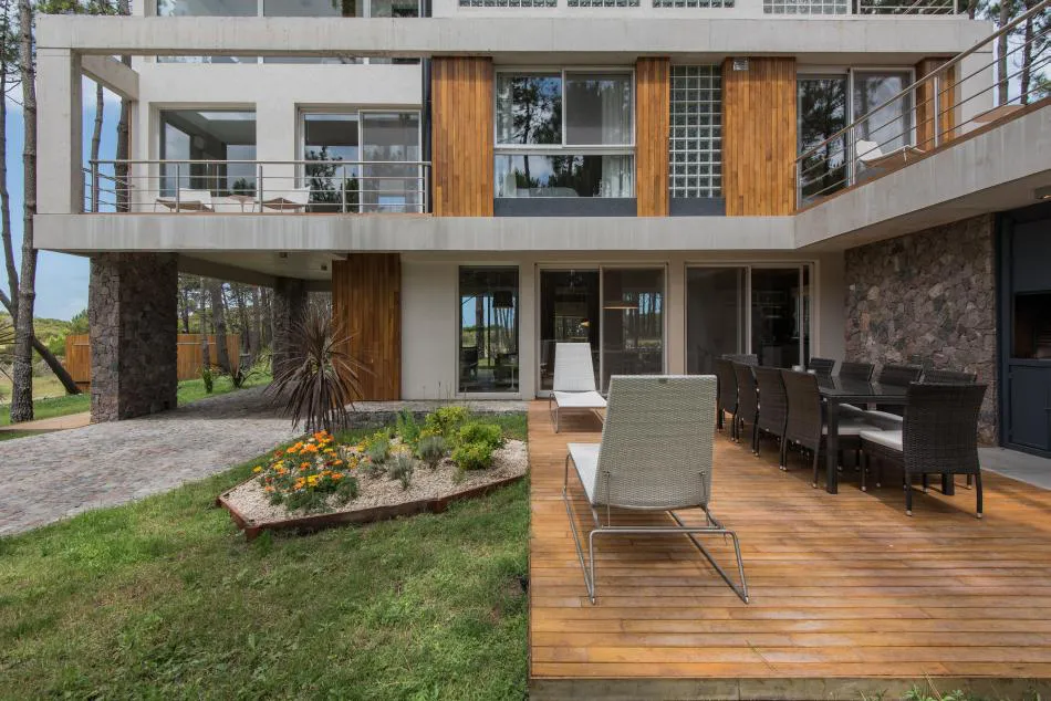 Entre el bosque y el mar