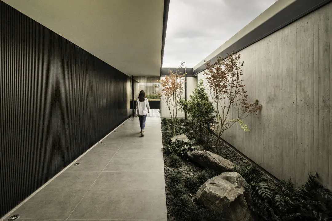 LL House_26