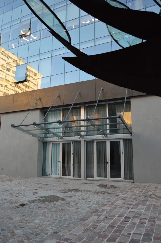 Un nuevo edificio multifunción