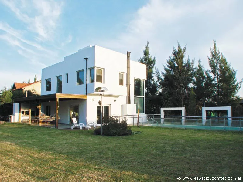 Sereno lenguaje arquitectónico