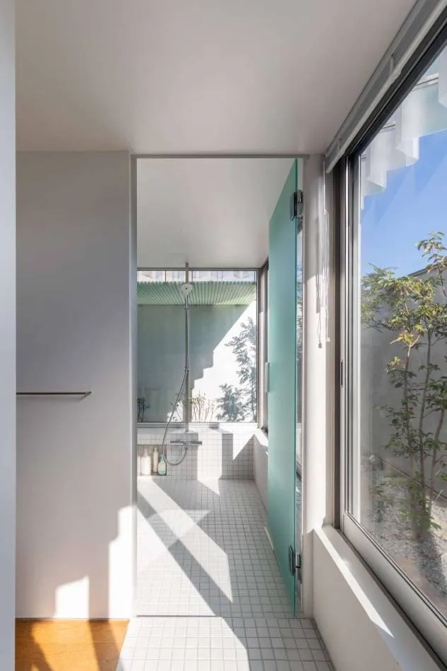 Una casa tráslucida