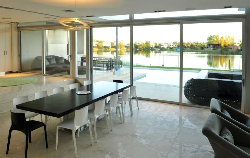 Una casa transparente