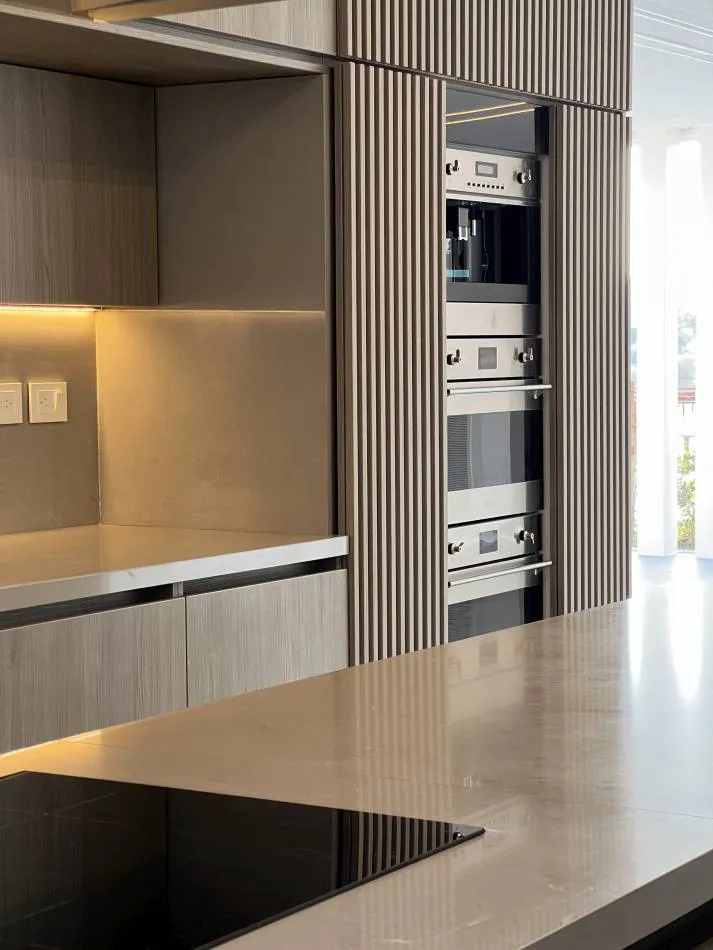 Una casa Total White