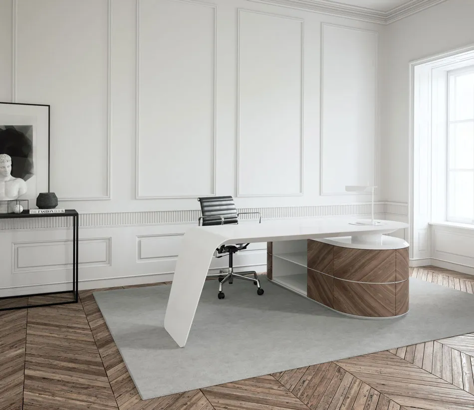 Un escritorio giratorio