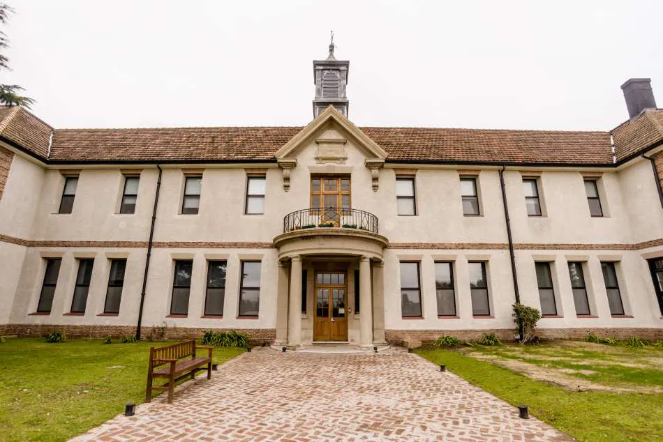 Tradición y renovación