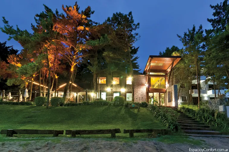 Entre el mar y el bosque