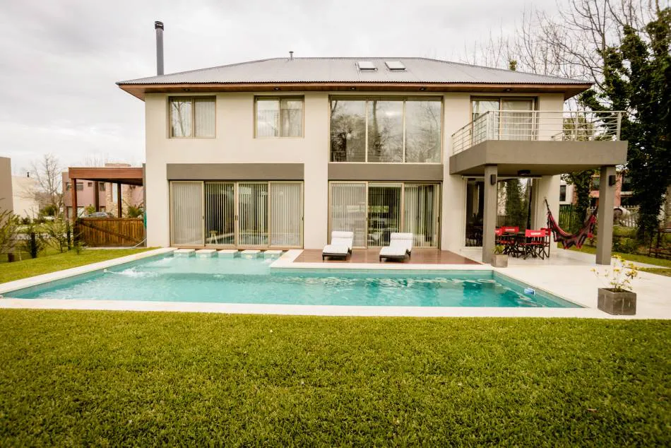 Aliada de su entorno