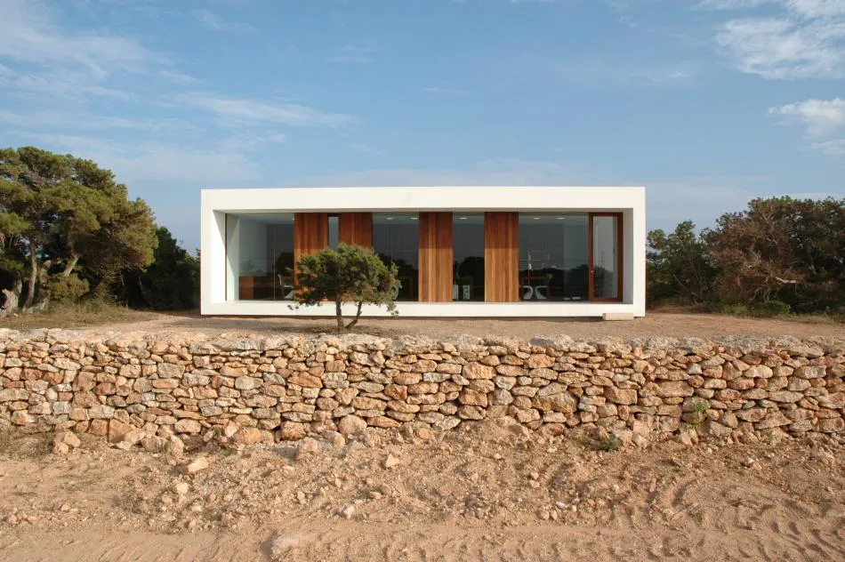 Lo mínimo, lo máximo