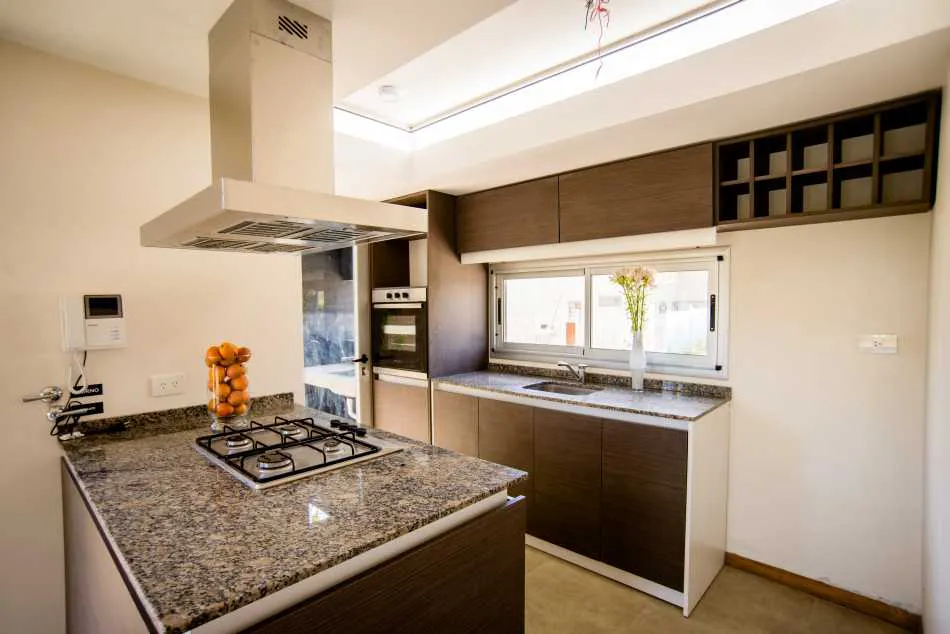 Sintético y moderno