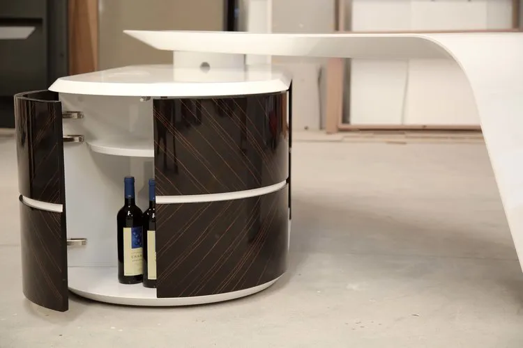 Un escritorio giratorio