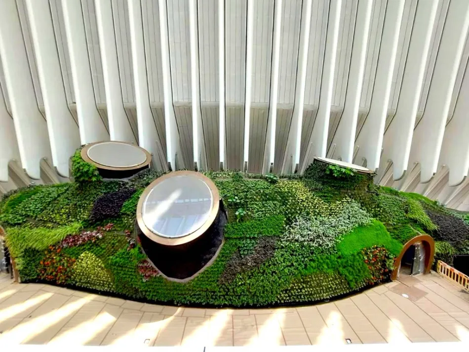 El jardín vertical interior más grande de Europa