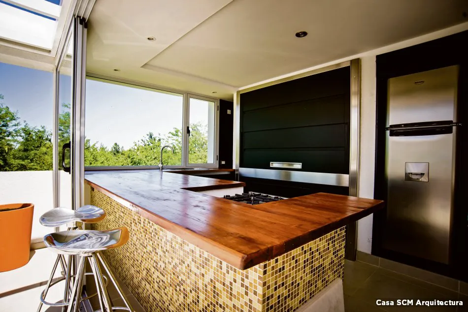 Bares y barras de madera