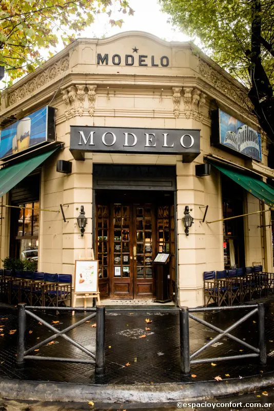 Modelo y protagonista