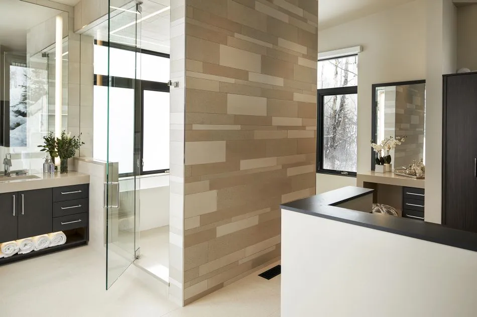 En una escena de montaña