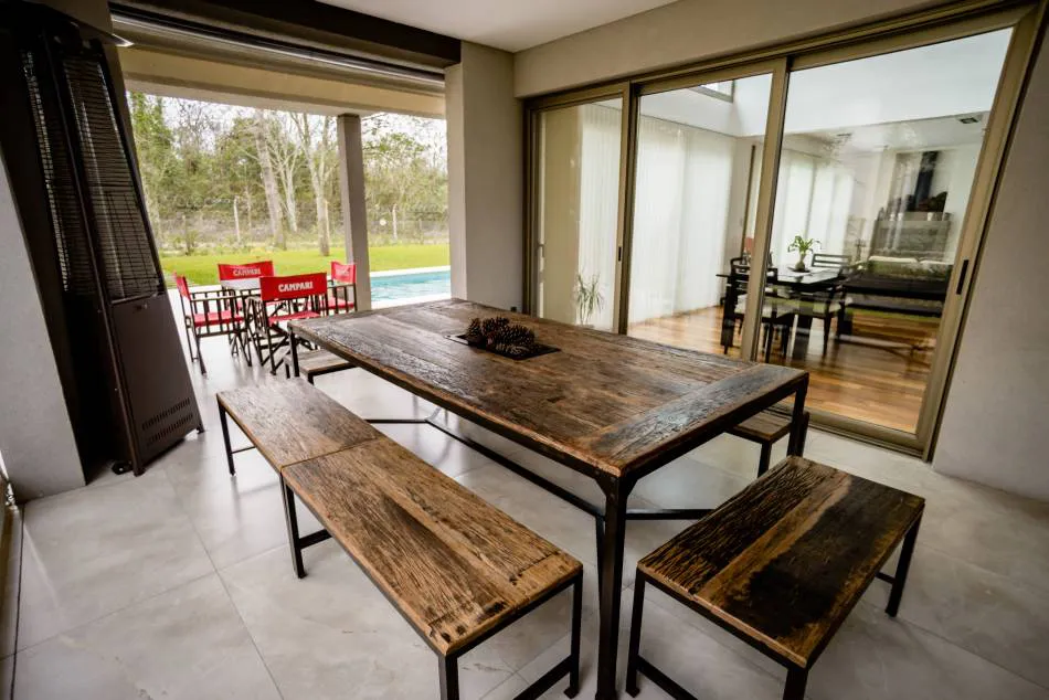 Aliada de su entorno