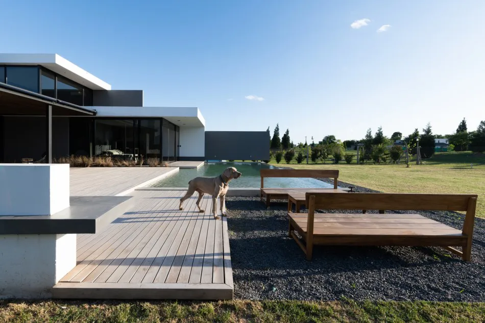 Continuidad: Casa Nur