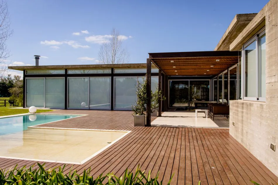 Con brillo transformador