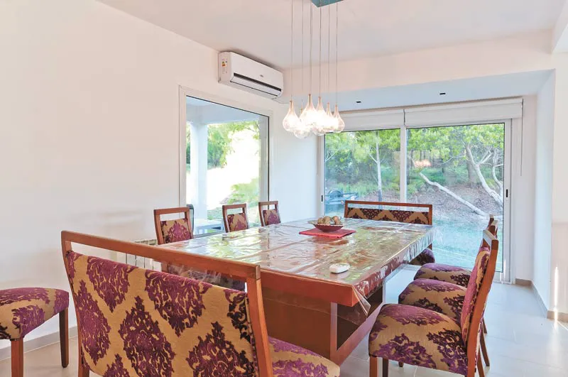 3 casas, un único sello