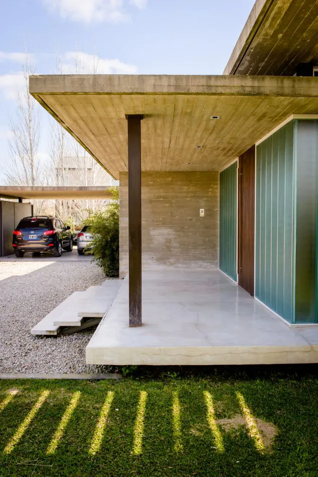 Con brillo transformador