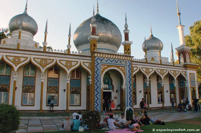 Mágica y encantadora