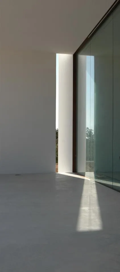 Lo mínimo, lo máximo