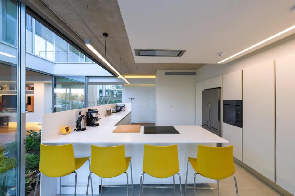 La casa del jardín en la ciudad