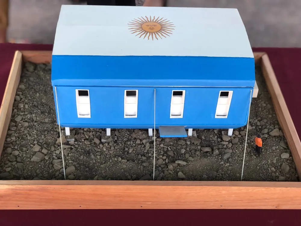 modelo esperanza 3D