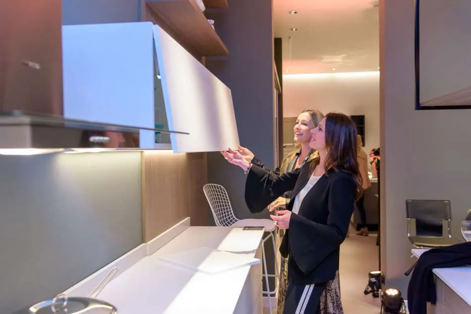 Inauguración y renovación