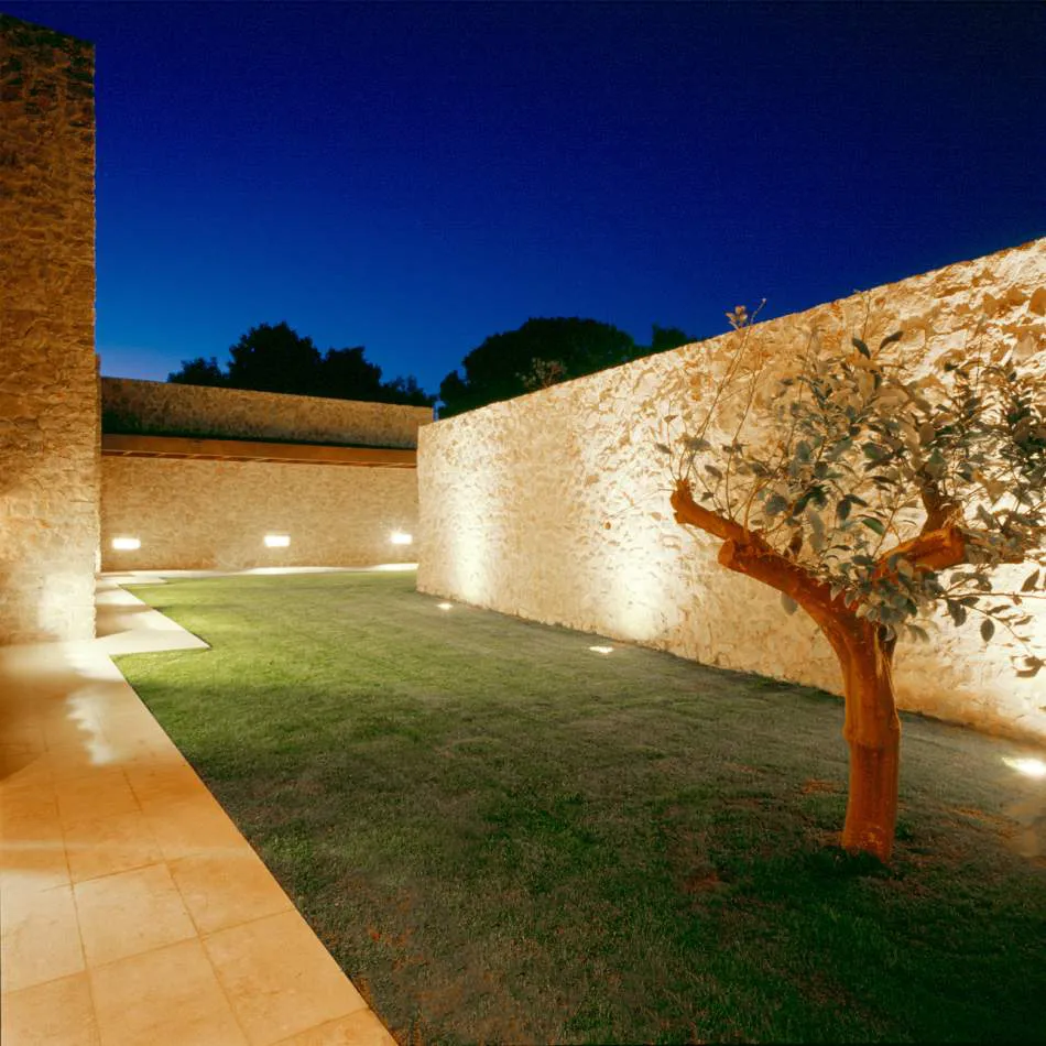 Entre la piedra y el agua