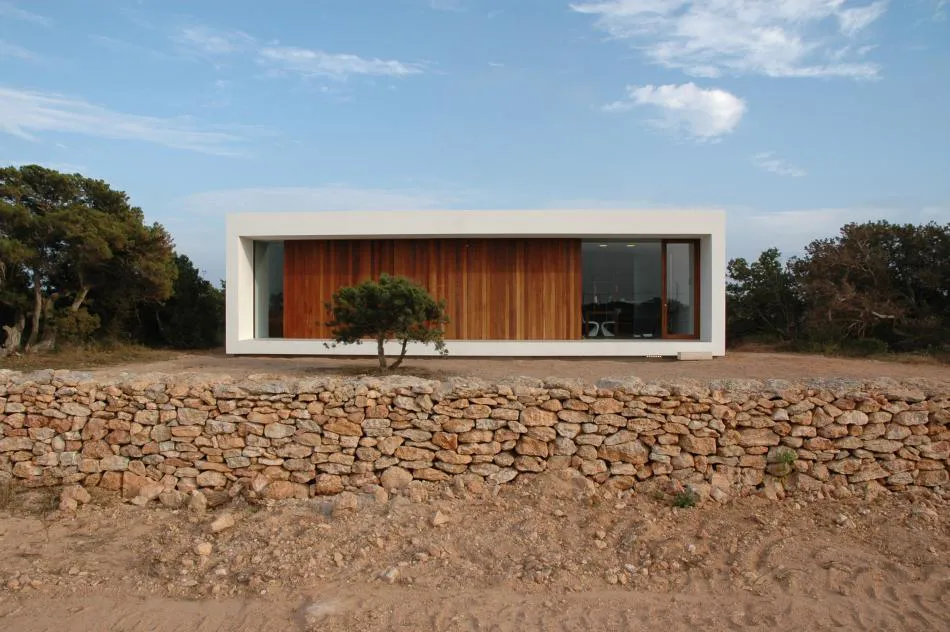 Lo mínimo, lo máximo