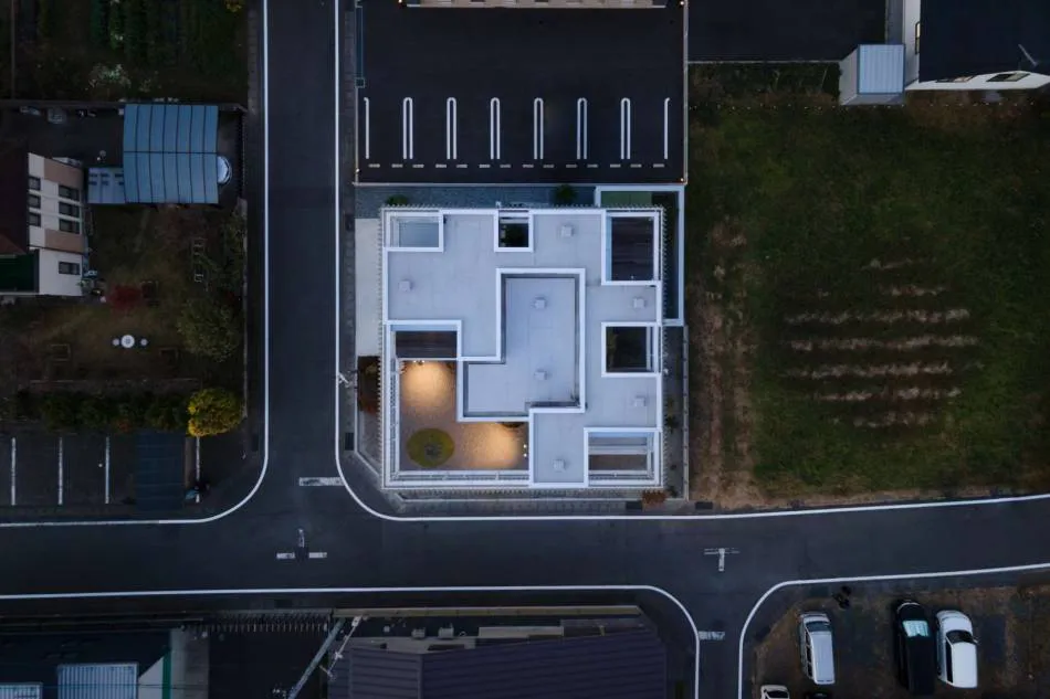 Una casa tráslucida