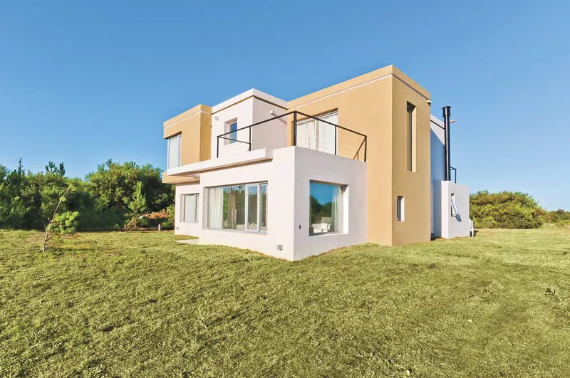 3 casas, un único sello