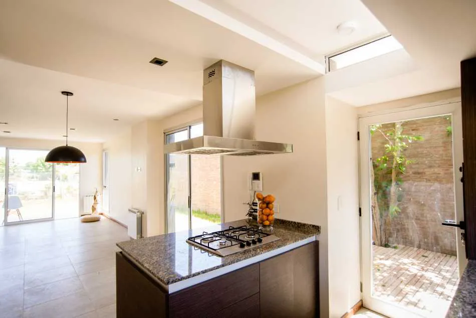 Sintético y moderno