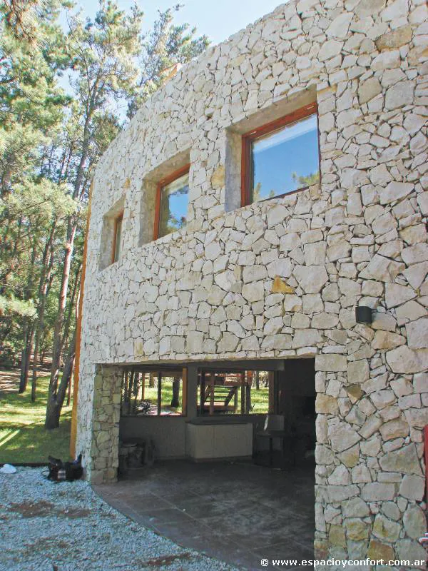 Con el carácter del viento