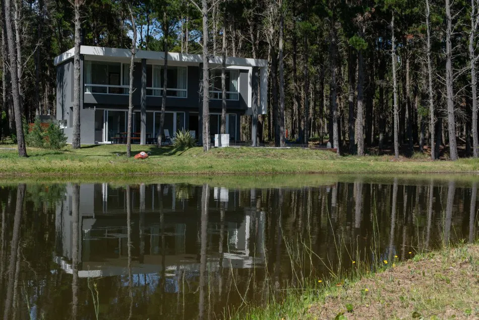 La casa de la laguna