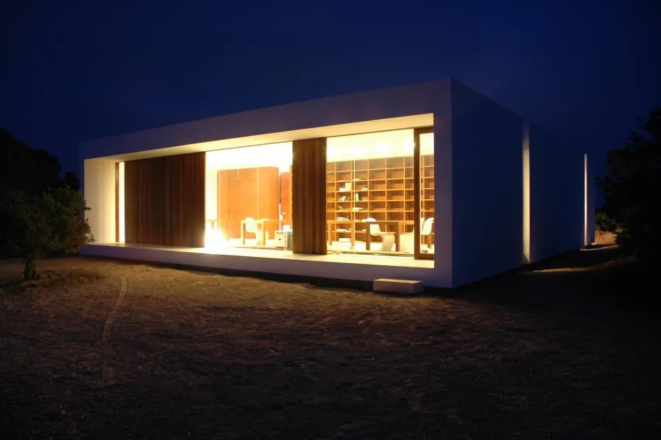 Lo mínimo, lo máximo