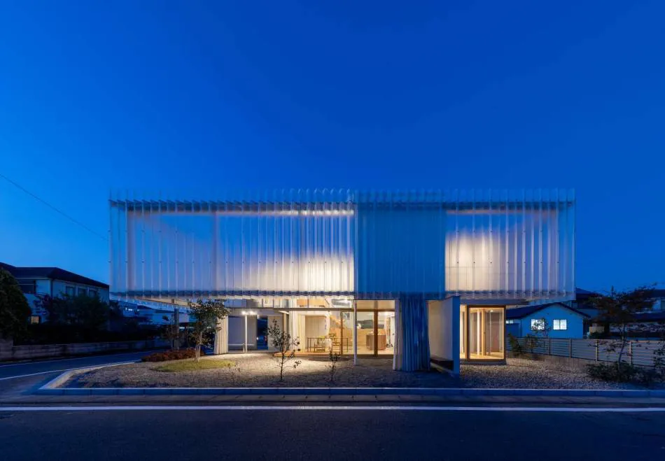 Una casa tráslucida