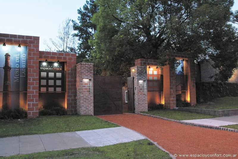 Memorias de un material noble