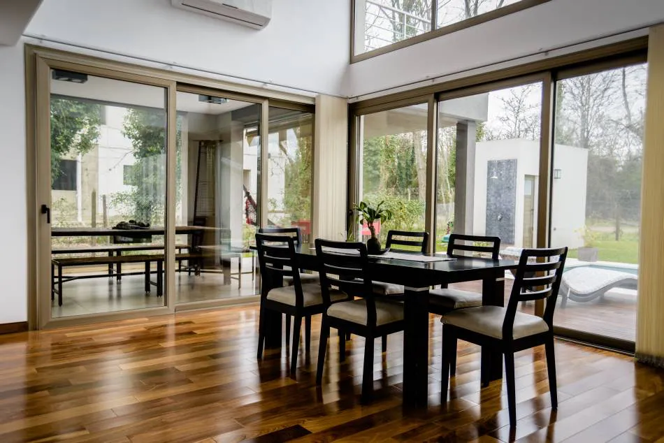 Aliada de su entorno