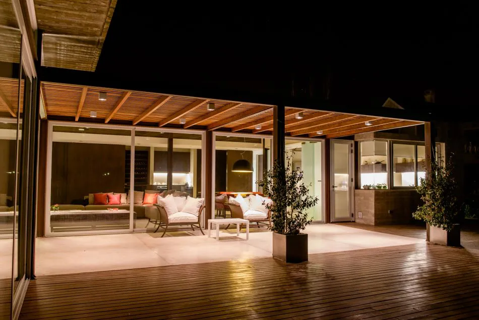 Con brillo transformador