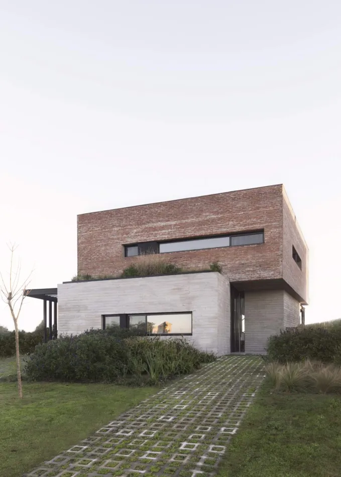 Simpleza en armonía con el paisaje