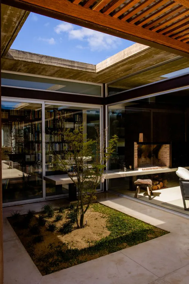 Con brillo transformador