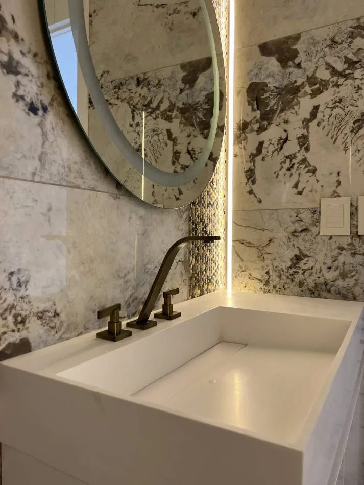 Una casa Total White