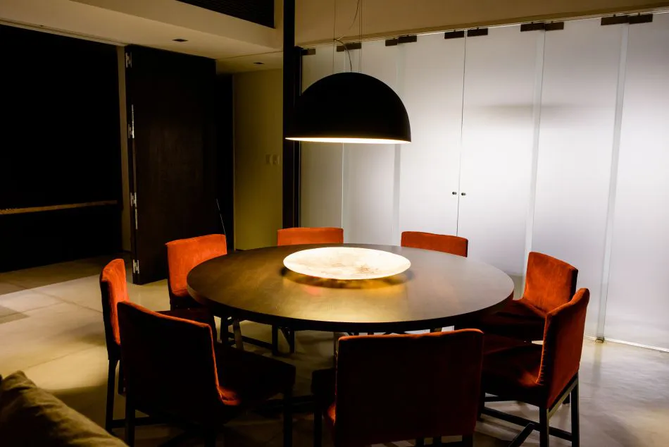 Con brillo transformador