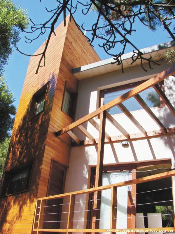 Con el carácter del viento